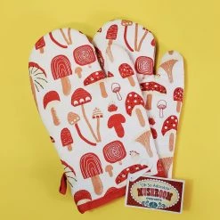 Streamline EVERYTHING ELSE Mushroom Oven Mitt Set - Red & White