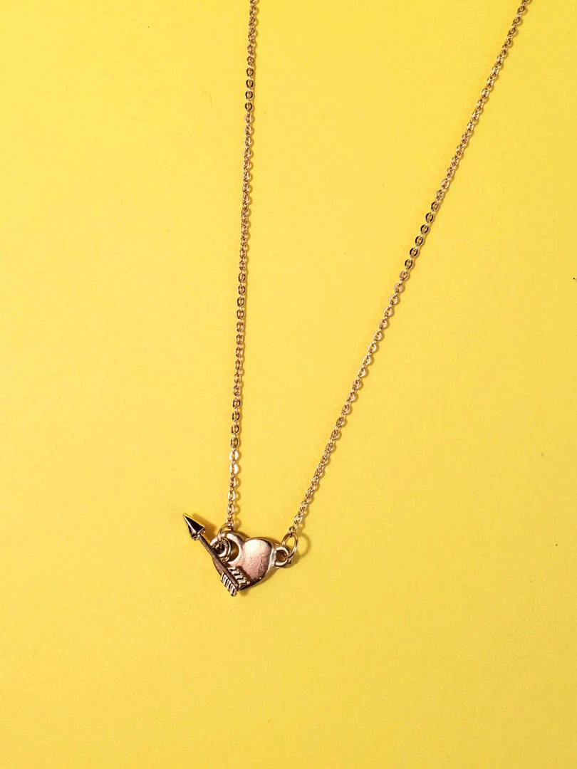 Girly Accessories JEWELRY Gold Metal Heart & Arrow Necklace 3 Girly Accessories JEWELRY Gold Metal Heart & Arrow Necklace