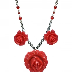 Classic Hardware Triple Rose Retrolite Necklace In Red