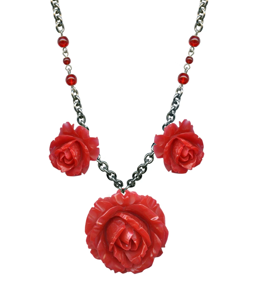 Classic Hardware Triple Rose Retrolite Necklace In Red 4 Classic Hardware Triple Rose Retrolite Necklace In Red