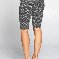 Chocolate USA Black & White Pattern Stretch Knit Knee-Length Shorts APPAREL