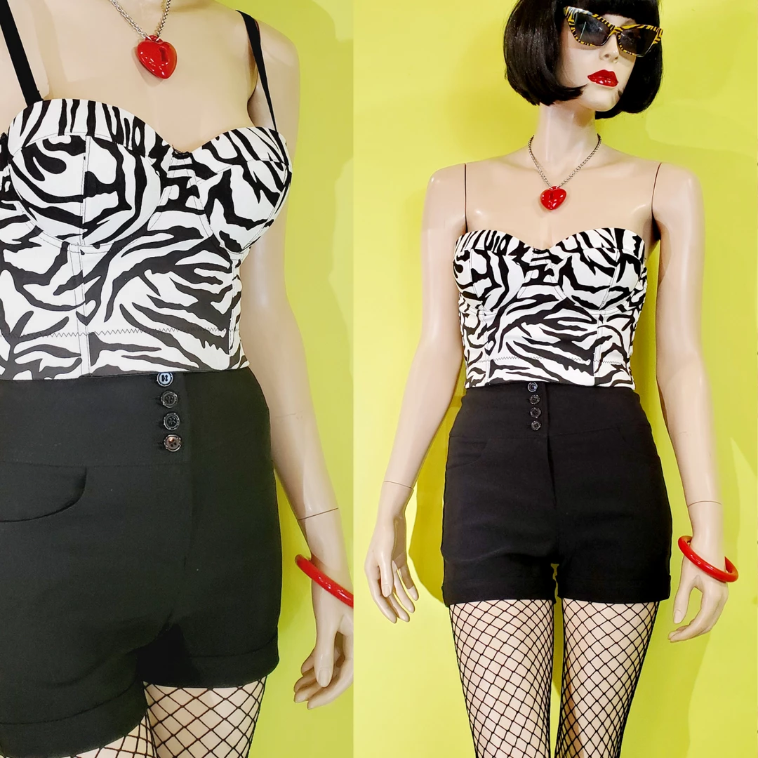 Chocolate USA APPAREL Four Button High-Waist Shorts - Black 6 Chocolate USA APPAREL Four Button High-Waist Shorts - Black