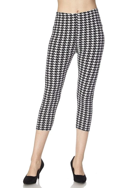 2NE1 Apparel Black & White Houndstooth Capri Leggings - Plus 4 2NE1 Apparel Black & White Houndstooth Capri Leggings - Plus