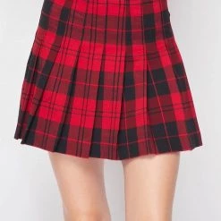 Love Tree Black & Red Plaid Pleated Mini Skirt