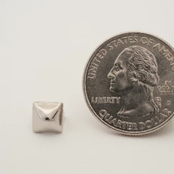 Studs & Spikes ACCESSORIES 1/4" Pyramid Studs - Bag Of 100
